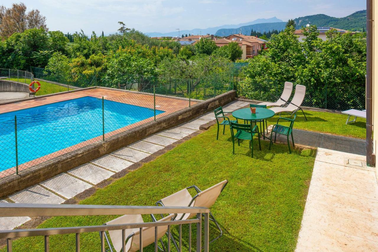 Appartamento Alice Pool Bardolino Ngoại thất bức ảnh